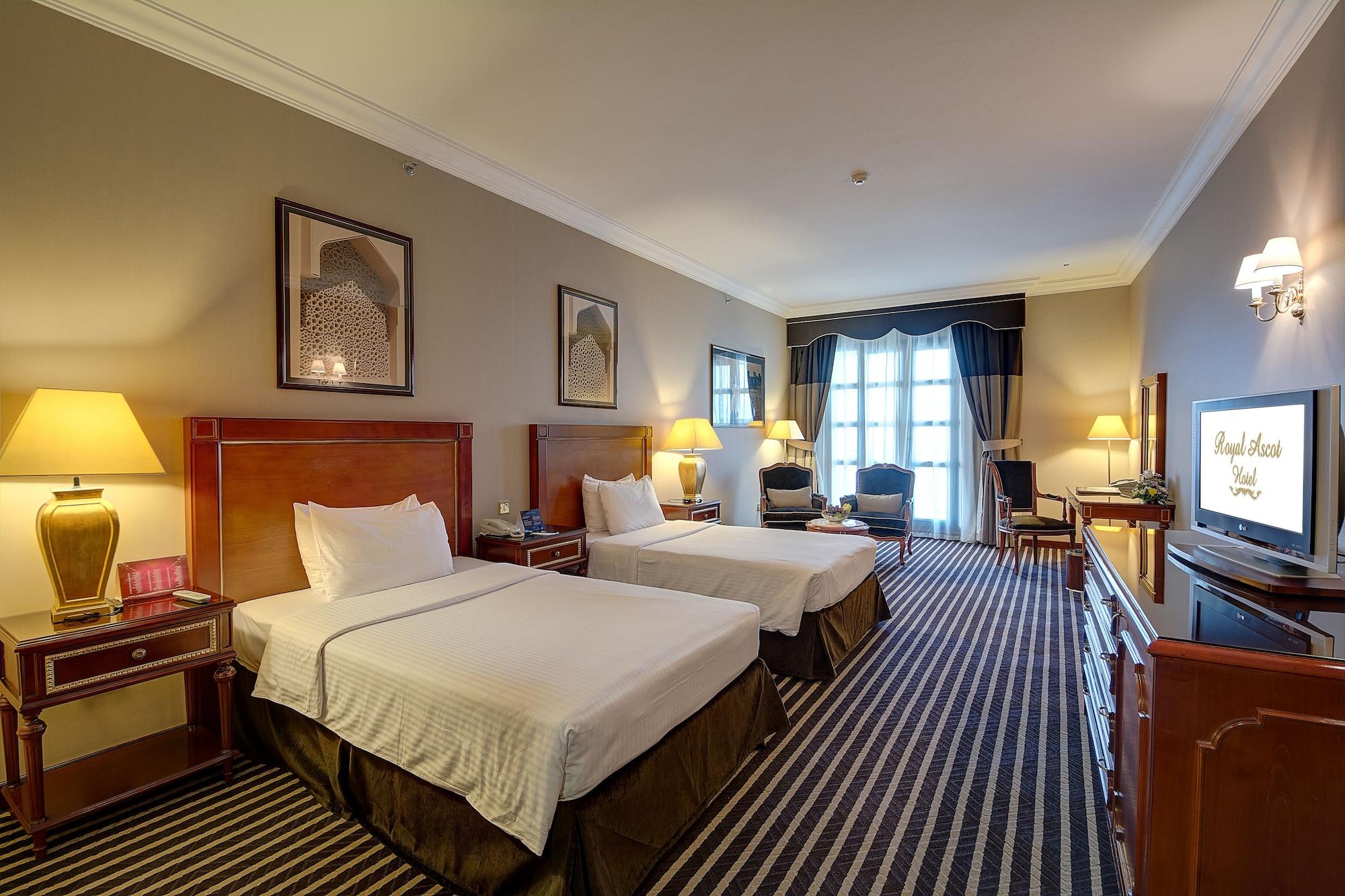 Royal Ascot Hotel Dubai Bagian luar foto