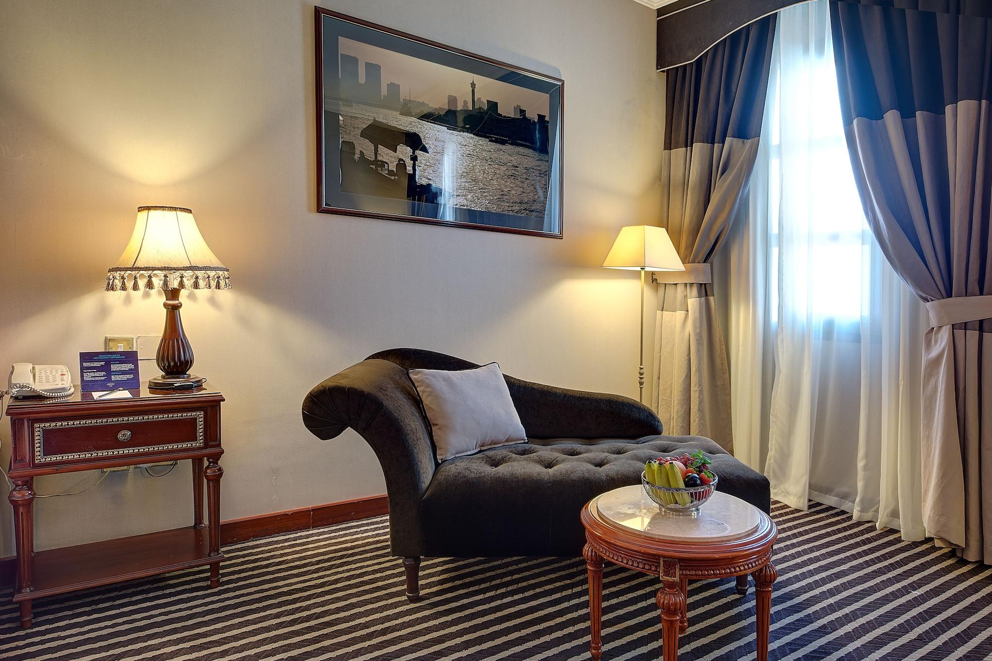 Royal Ascot Hotel Dubai Bagian luar foto
