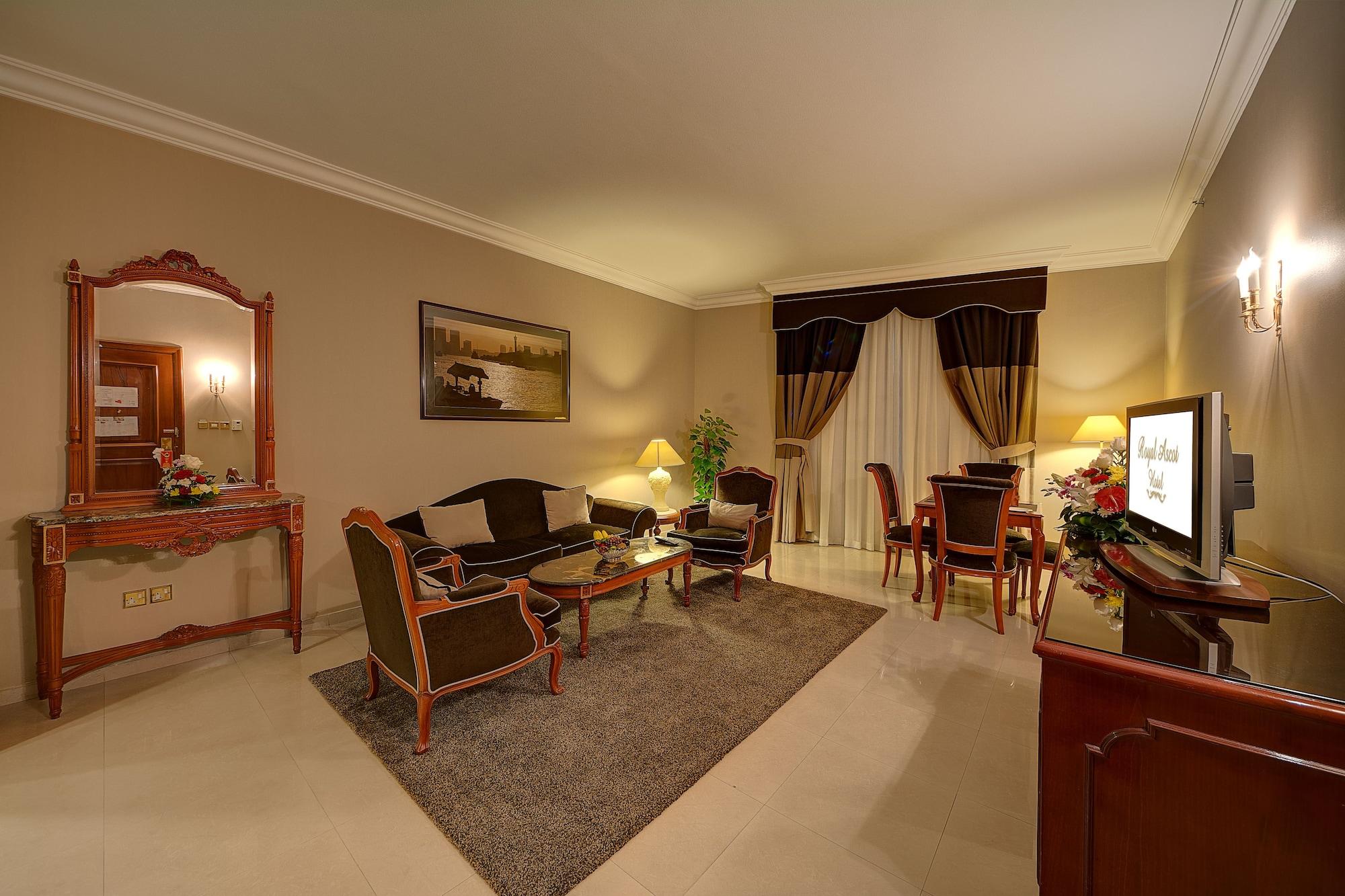 Royal Ascot Hotel Dubai Bagian luar foto