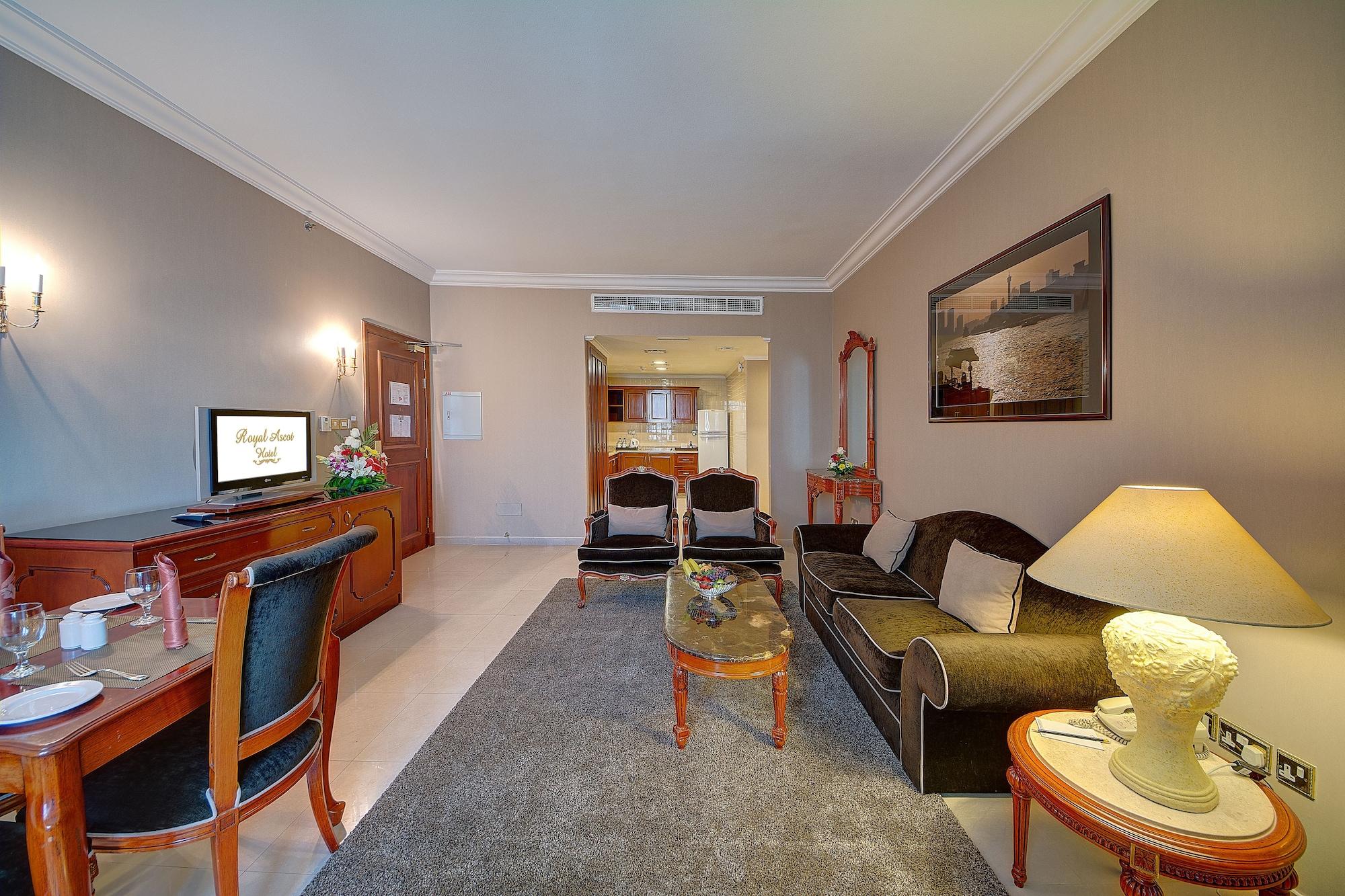 Royal Ascot Hotel Dubai Bagian luar foto