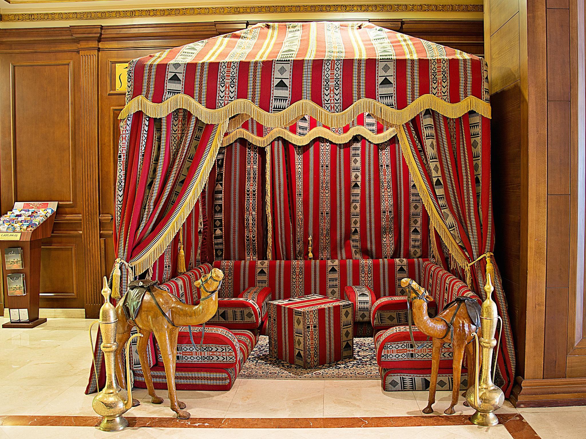 Royal Ascot Hotel Dubai Bagian luar foto